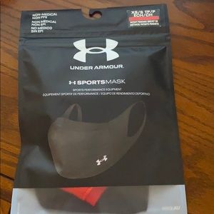 Under Armour SportsMask
